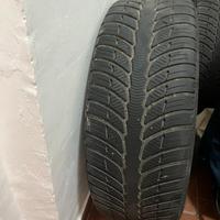 Cerchi con gomme 225/45/R18