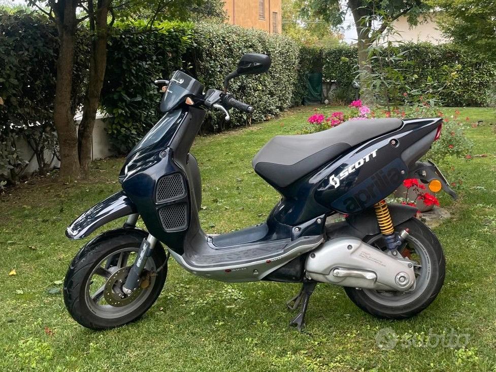 Scooter Aprilia Rally 50 Aprilia Sr 50 Usato Aprilia Rally 50