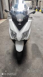 Moto Honda forza 250 cc