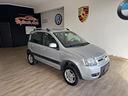 fiat-panda-1-3-mjt-16v-dpf-4x4-climbing