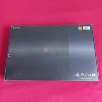 Scatola PS4 PRO 500 Million Limited Edition