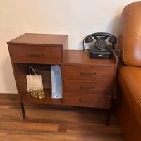 Mobiletto/comodino