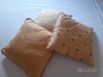 3 cuscini arredo 