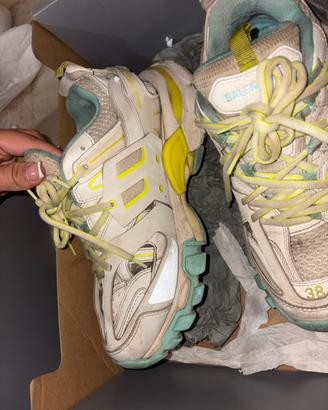 Track balenciaga