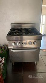 Cucina per ristorante marca MODULAR