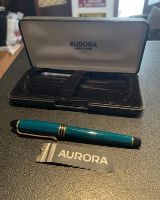 Penna stilografica Aurora Ipsilon B11 M