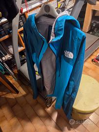 guscio the North face