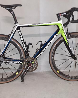 Bici corsa cannondale supersix 