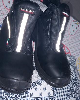 scarpe antifortunistiche