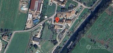 Immobile in asta di 404 m² con più di 5 locali a C