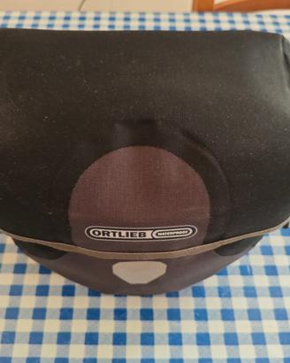 Ortlieb Ultimate Six Plus 8.5 litri + set montaggi