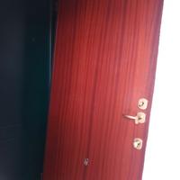 Portoncino ingresso blindato.