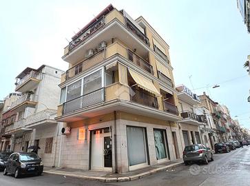 NEGOZIO A BARLETTA