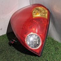 STOP FANALE POSTERIORE SINISTRO MITSUBISHI L 200 4