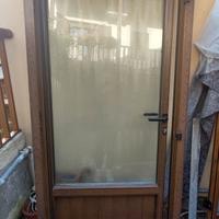 Porta in PVC per esterno 