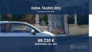 Immobile in asta di 85 m² con più di 5 locali a Gi
