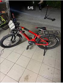 MTB a pedalata assistita per bambini cerchia da 24