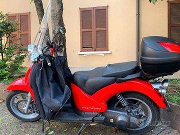 Aprilia Scarabeo 200 – 2009 – 16.000 km
