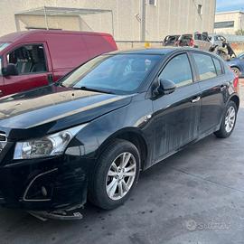 Chevrolet Cruze 1.8 Benzina 2011 PER RICAMBI