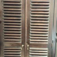 Armadi in legno/letto in ferro battuto