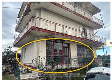 Negozio Simeri Crichi [A4343374]