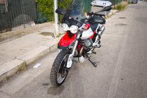 MOTO GUZZI V85TT 1500KM NUOVA 
