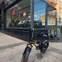 BICI ELETTRICA 250W MODELLO JEEP DESIGNED FOR FREE