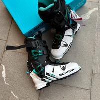 Scarpone skitouring, GEA RS SCARPA