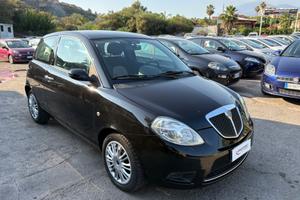 Lancia Ypsilon 1.2 Argento
