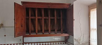 antica piattaia in legno