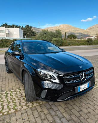 Mercedes GLA 200 d Black Line Edition
