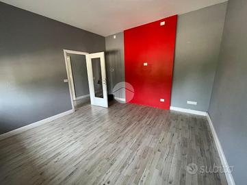 UFFICIO A DESENZANO DEL GARDA