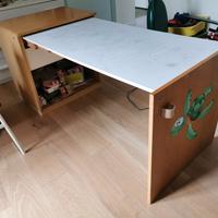 Scrivania allungabile 