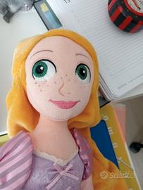 bambola peluches Disney Rapunzel 