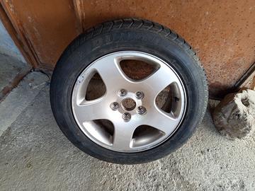 Cerchione da 16 audi