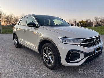 VOLKSWAGEN T-ROC R-LINE – 1.0 TSI