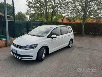 Touran 2018 benzina