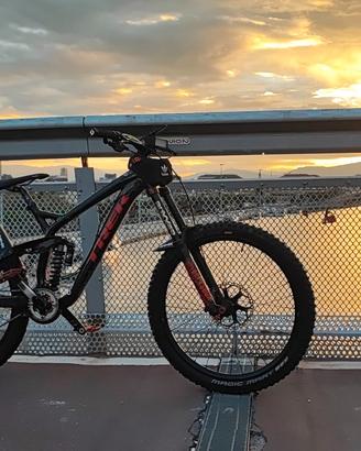 Trek session dh