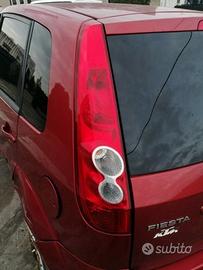 Fanale posteriore sx Ford Fiesta 2007