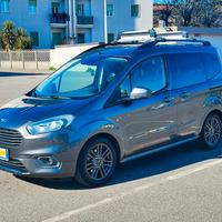 FORD Tourneo Courier 1.0 EcoBoost SPORT