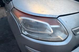 Fanale anteriore destro Citroen C3 Picasso anno 20