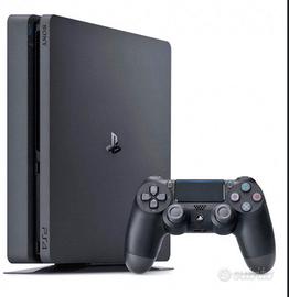 Ps 4 slim condizioni perfette
