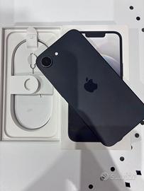 Iphone 16e con caricatore incluso