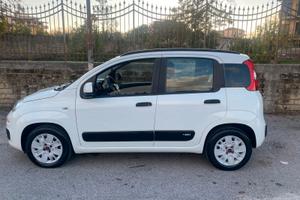 panda GPL con comandi al volante