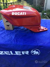 Carena Ducati 848