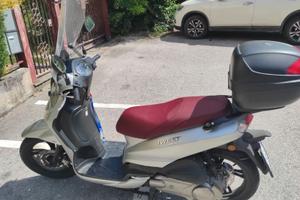 Scooter Peugeot tweet 150 cc