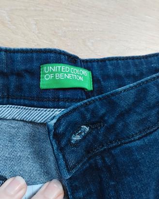 pantaloni 