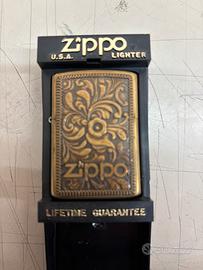 Zippo floreale