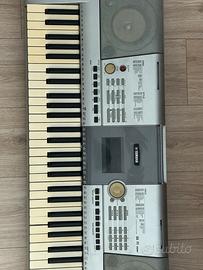 Tastiera YAMAHA completa