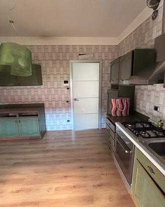 Cucina a costo zero a chi la ritira